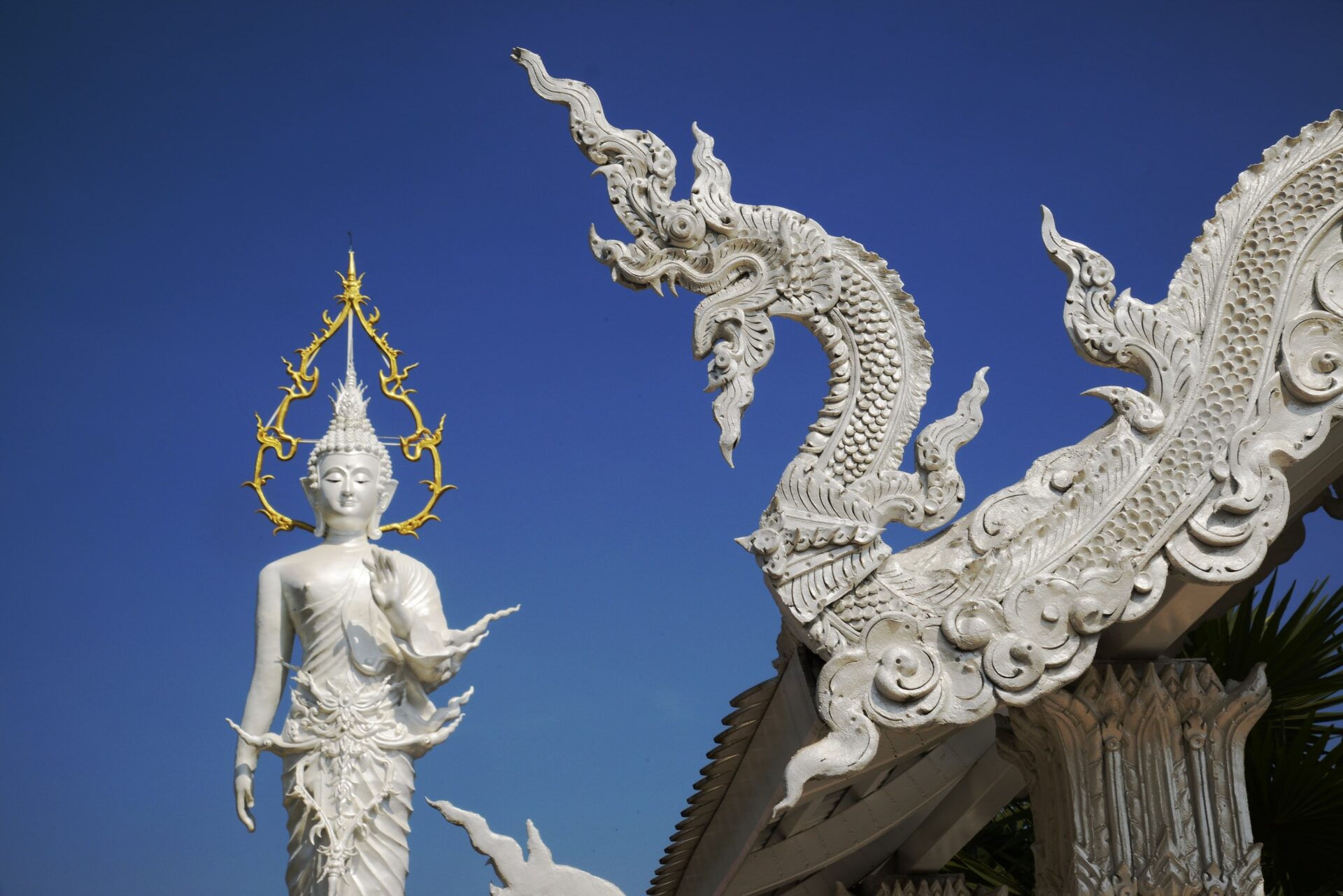 ไหว้พระปีใหม่วัดดังในจังหวัดชลบุรี