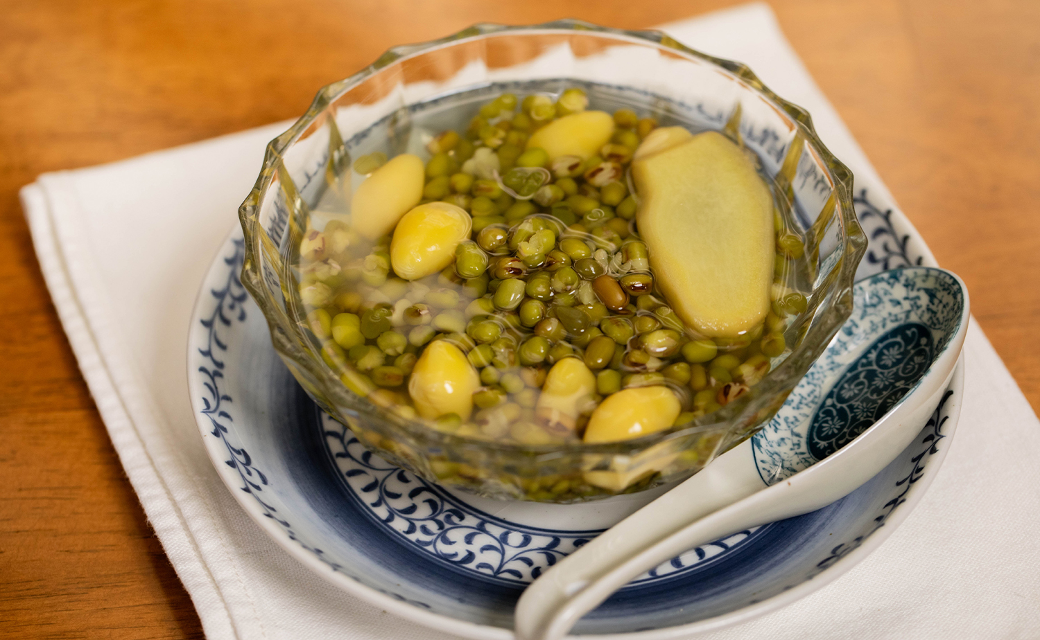 ถั่วเขียวต้มน้ำตาล